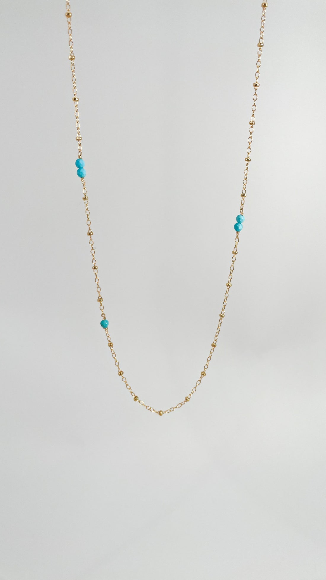 Dainty Turquoise Necklace