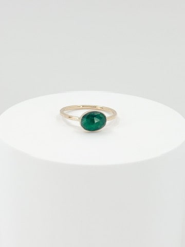 Verdant Emerald Ring