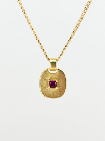 Crimson Sovereign Necklace