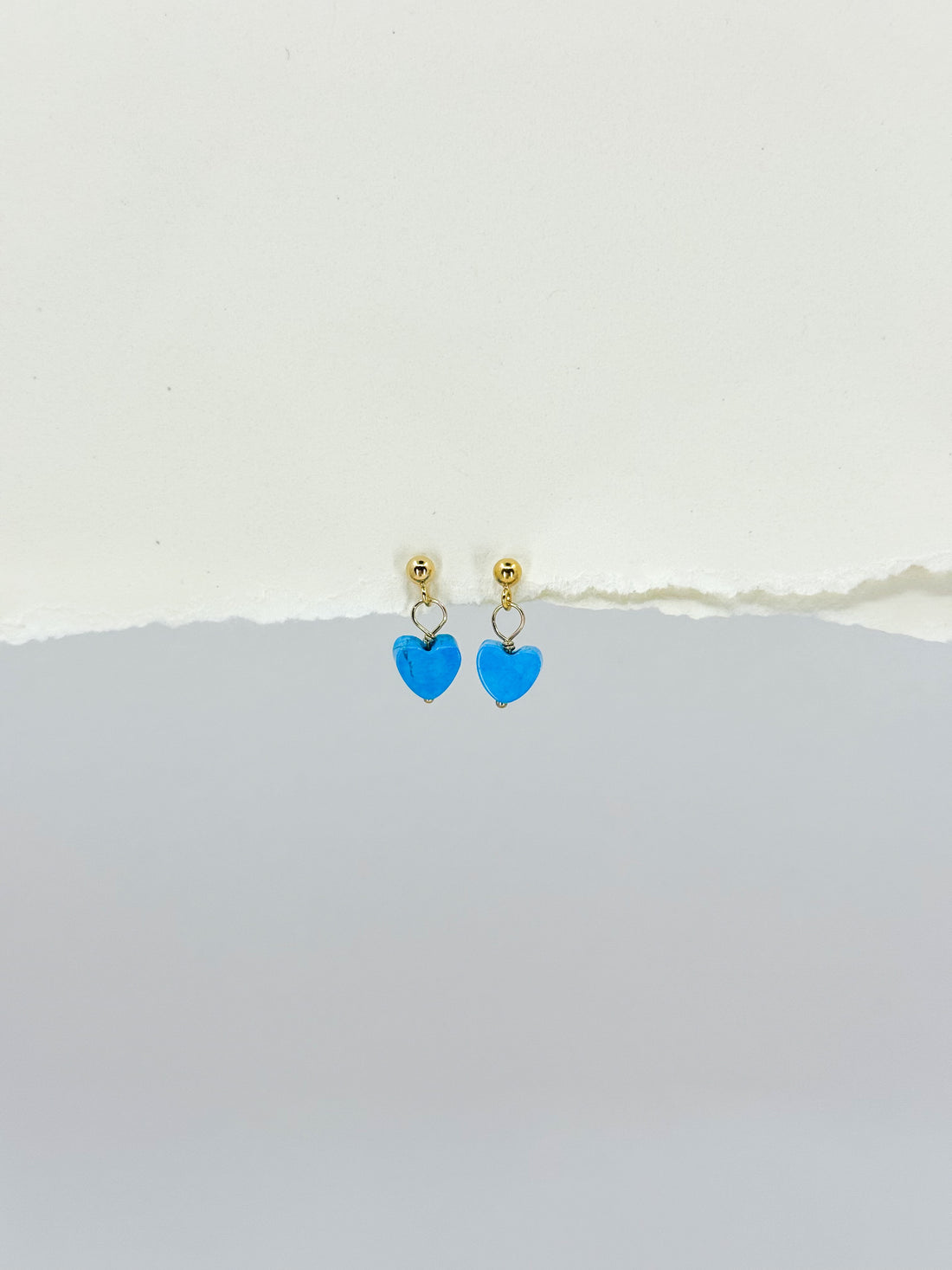 Tiny Tranquility Howlite Heart Studs