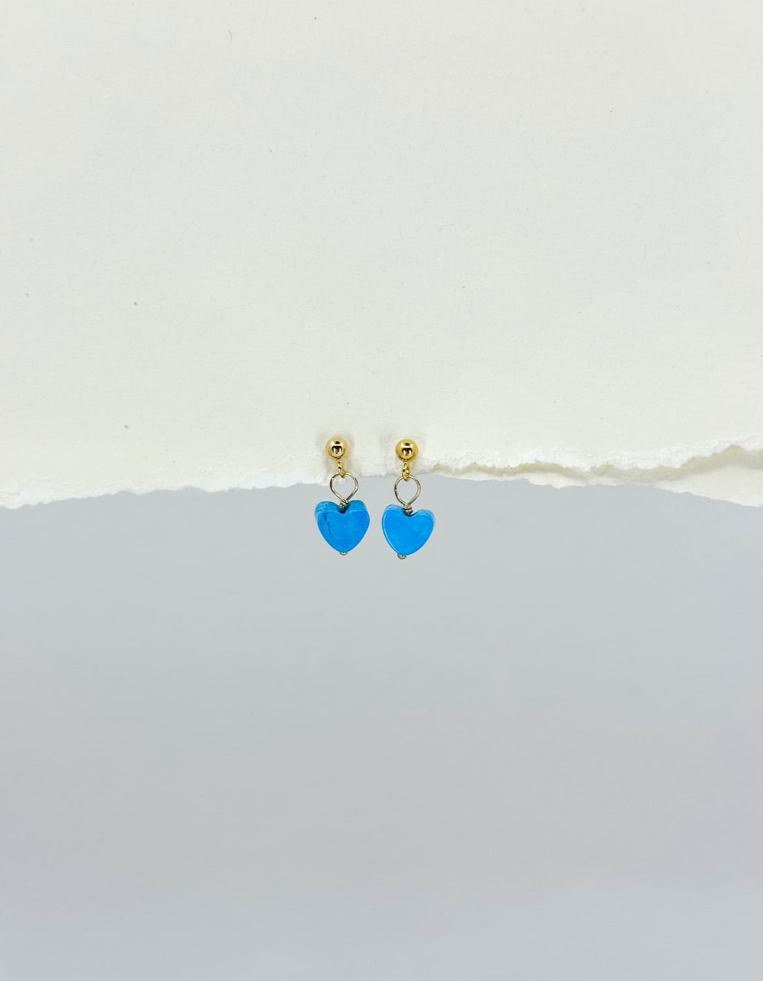 Tiny Tranquility Howlite Heart Studs