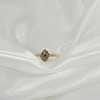 Empire Ring