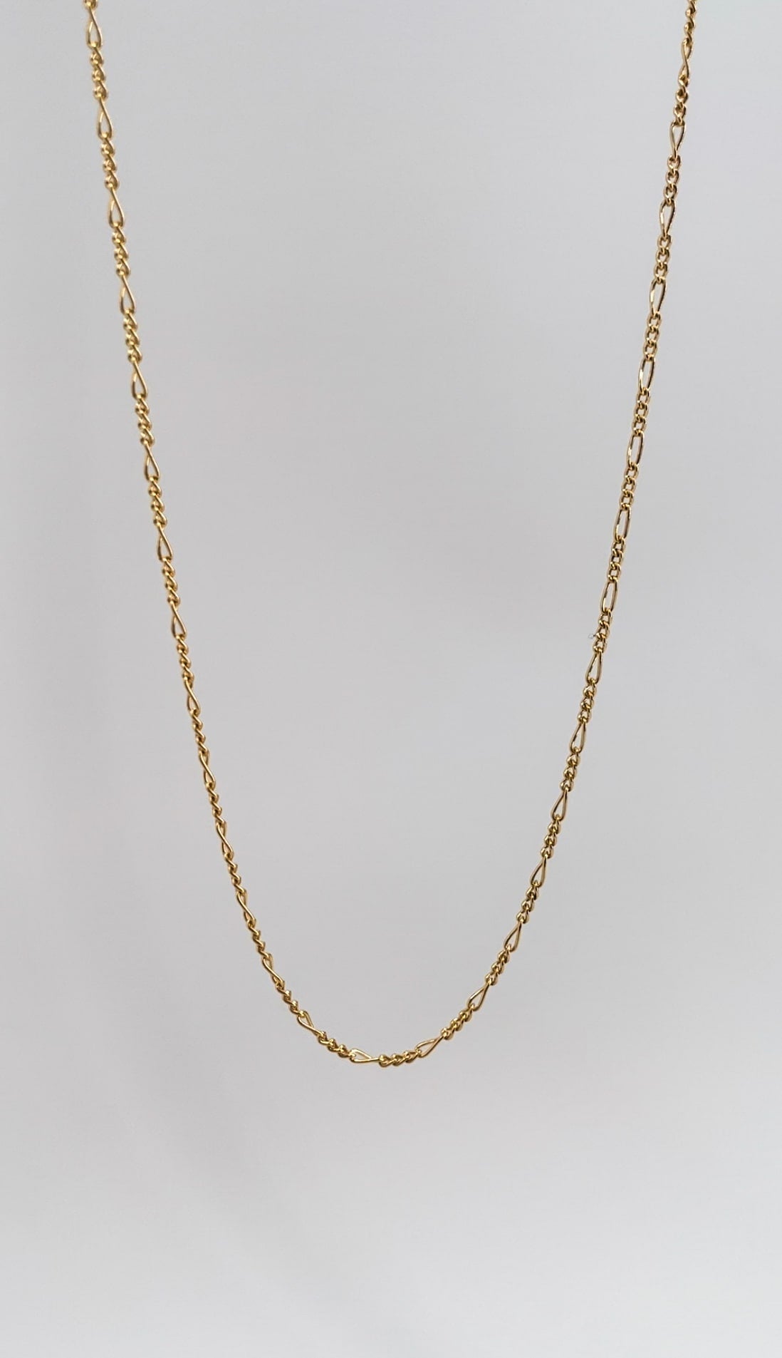 Dainty Figaro Layering Chain