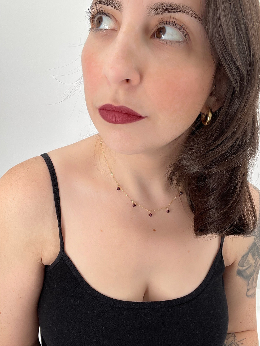 Dainty Garnet Shaker Necklace