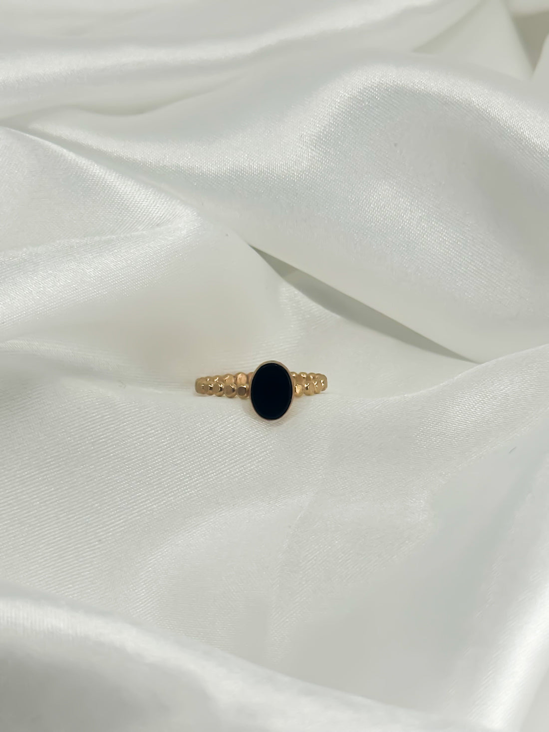 The Grounding Ring (Black Onyx)
