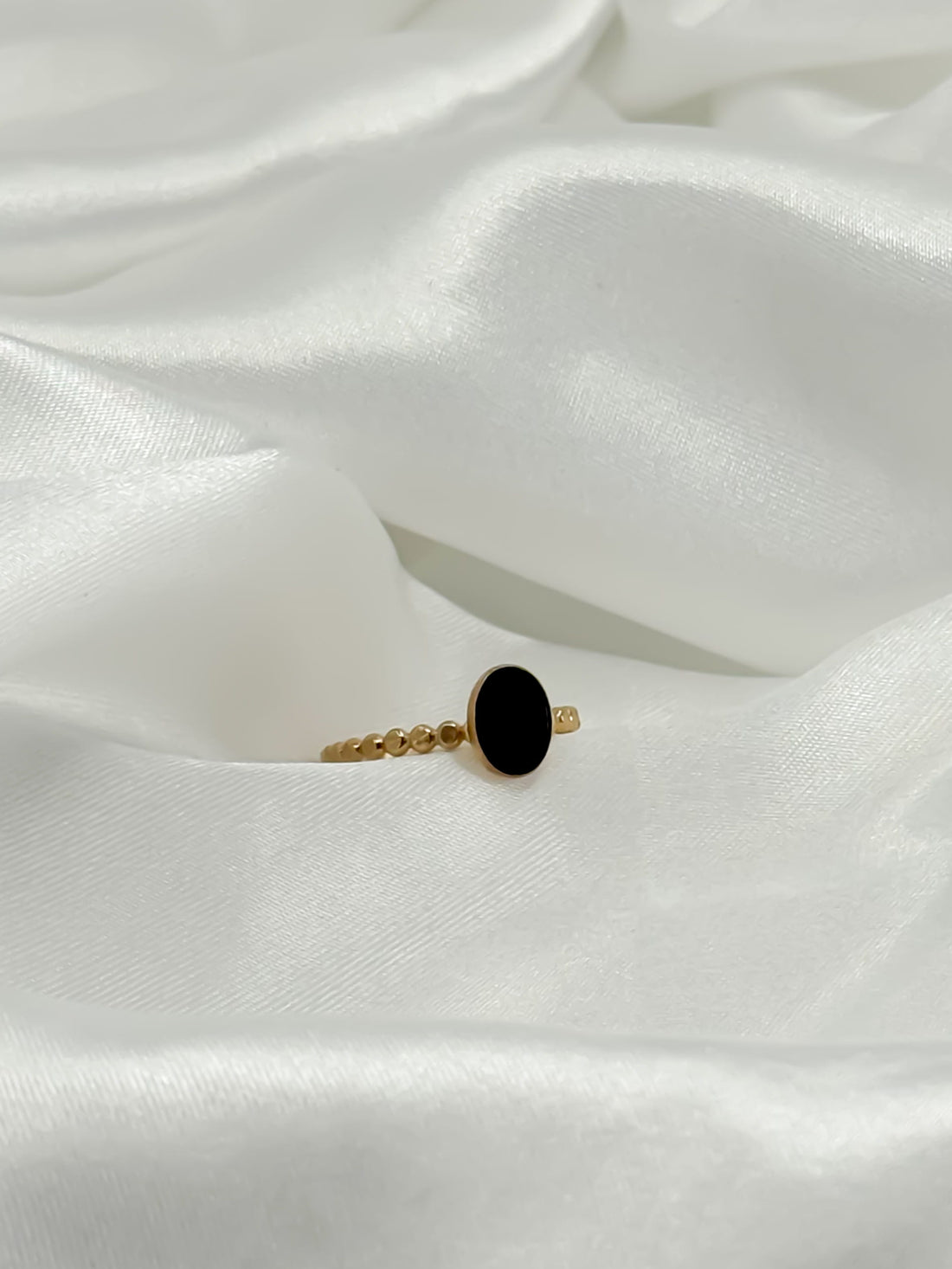 The Grounding Ring (Black Onyx)