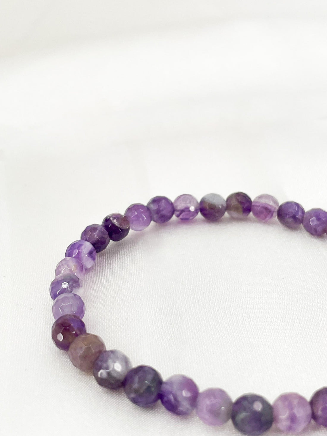 Dainty Amethyst Healing Bracelet